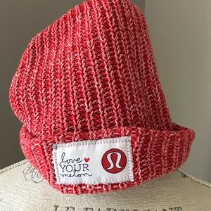 Love your melon/Lululemon hat